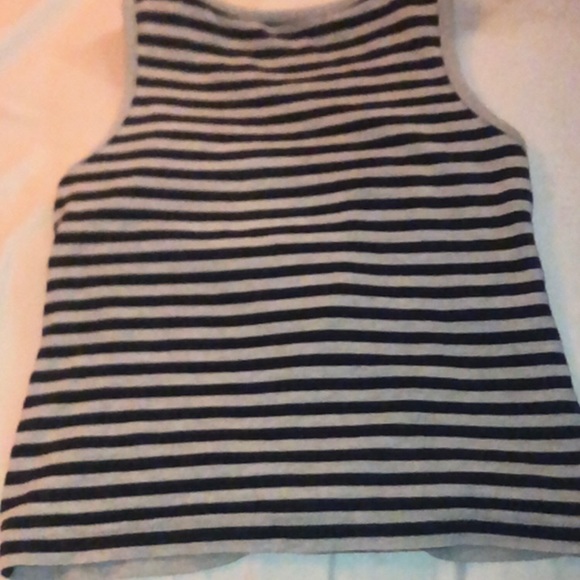 Cute 90s baby tee - Picture 3 of 4